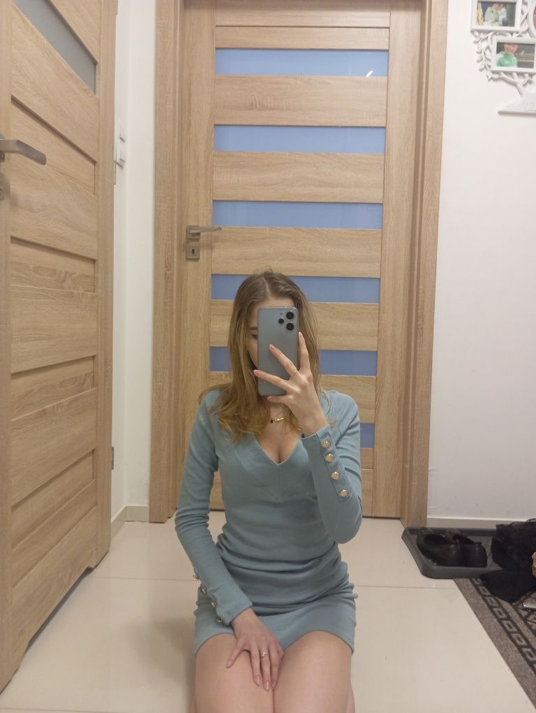 Sukienka S/M błękitna
