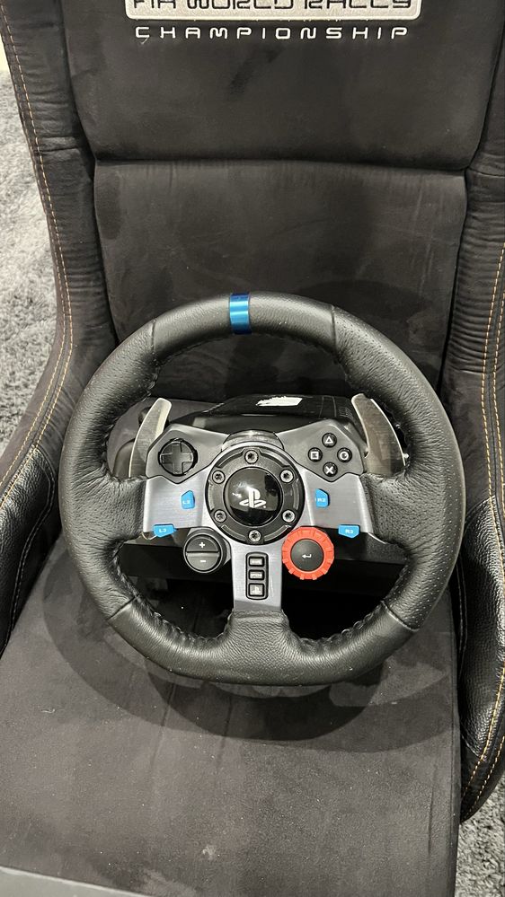 Simulador/volante e pedais g29/cambio manual/ cadeira