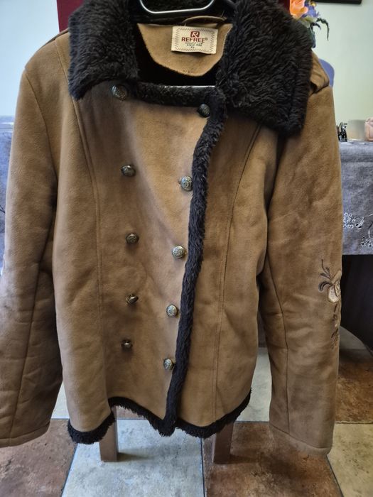 Kożuszek damski brązowy