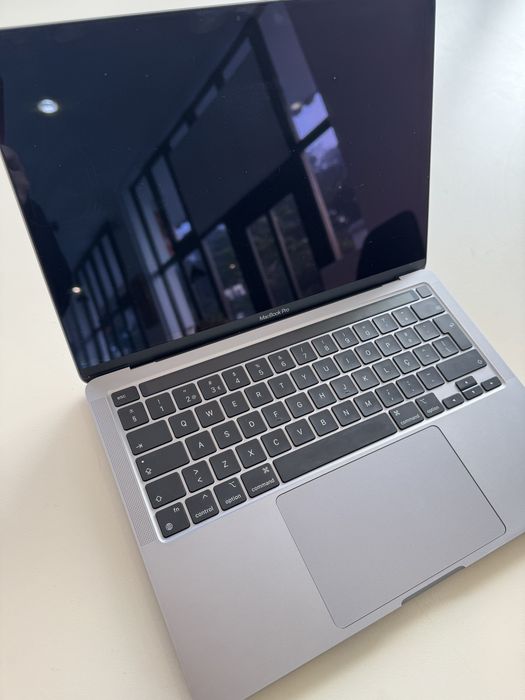 Macbook Pro M1 13’ 2020