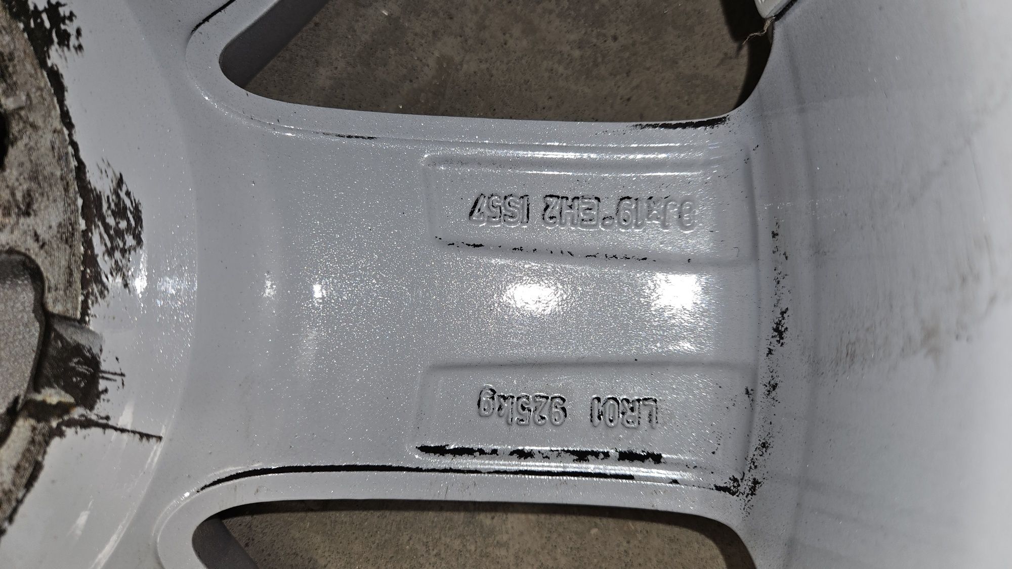 Felgi  Land Rover Range Rover 19 5x120 Orginalne