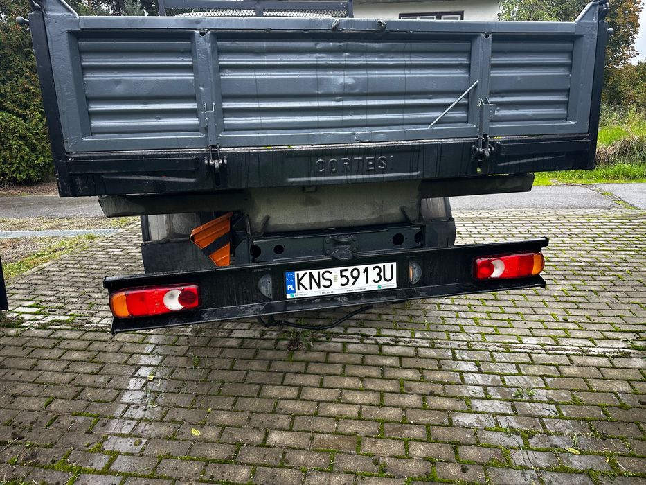 Nissan Atleon 56.120 Wywrotka 3.60 M wywrotka  Przystawka Bez Korozji