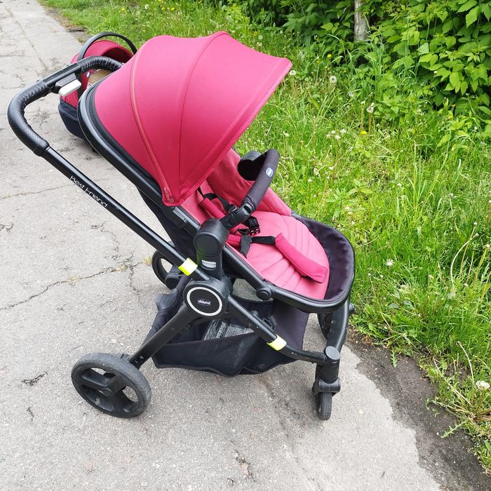 Коляска Chicco best friend 2in1