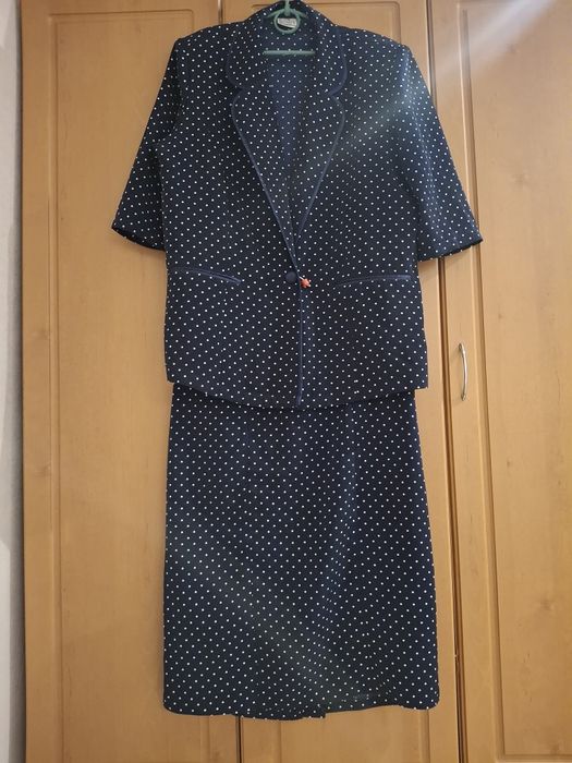 Костюм двійка блейзер + спідниця горошок