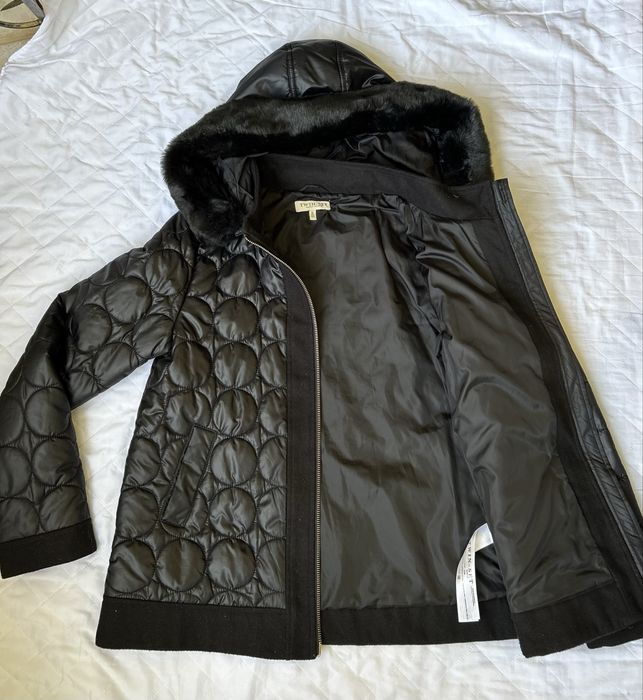 Демісезонна жіноча куртка TwinSet