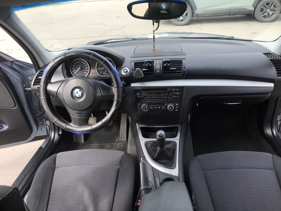 BMW e87 116i 2007p обмін на бус