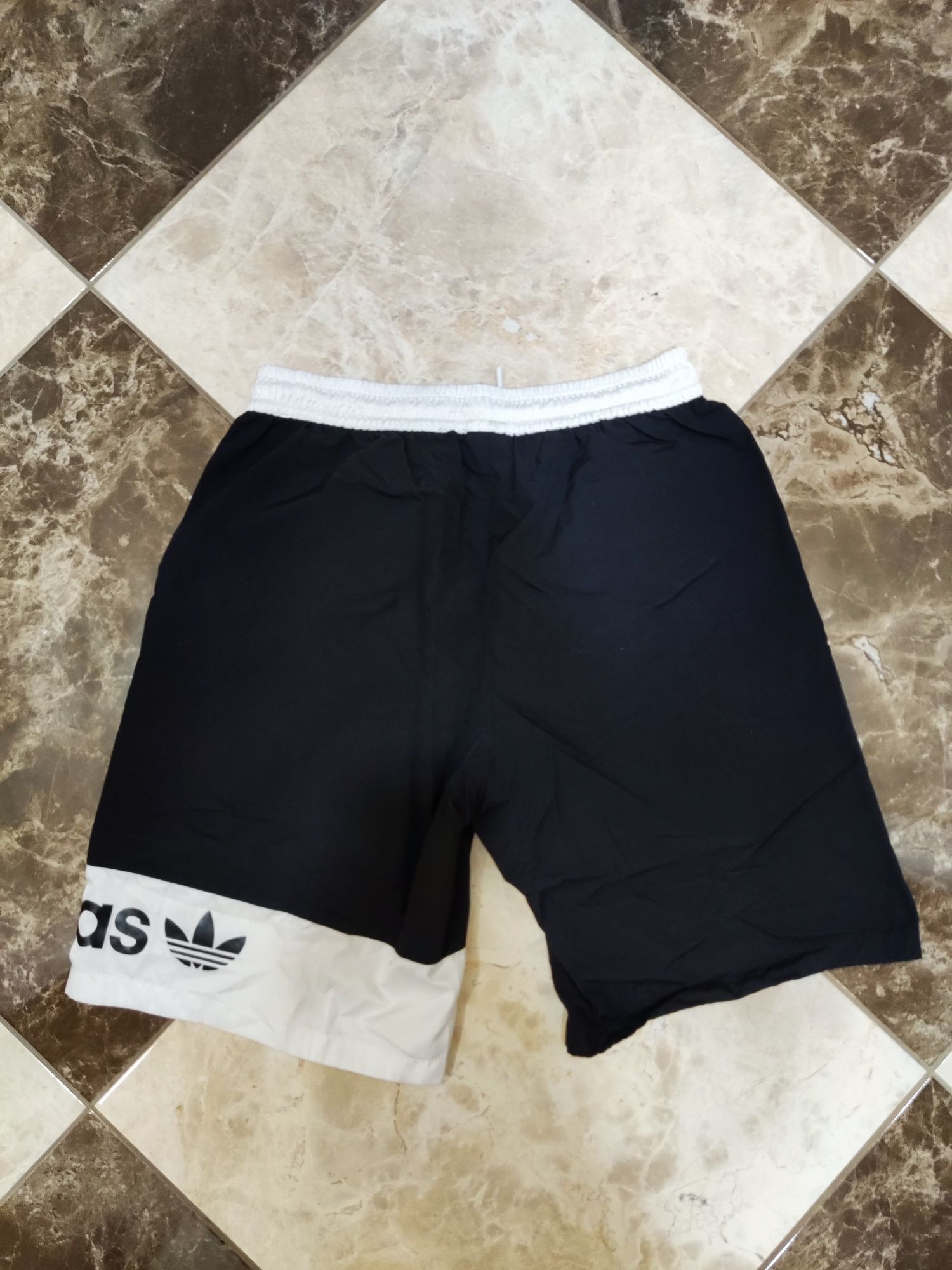 Шорти Adidas Originals