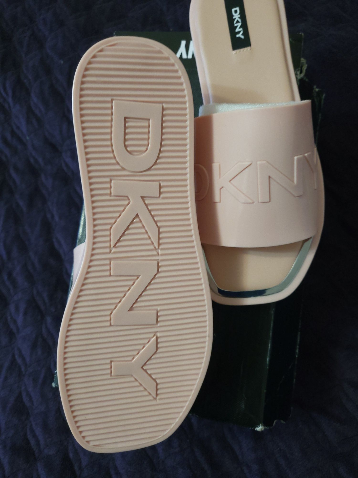 DKNY шльопанці, босоніжки ,в'єтнамкі DKNY p.38
