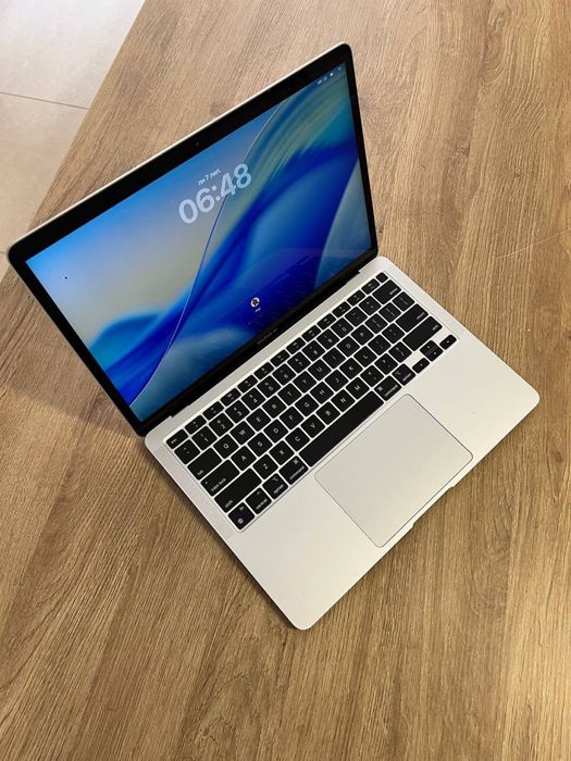 великий вибір Macbook Pro Air на M1 M2 M3