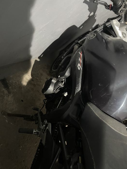 Продам yamaha fz6 по запчастям