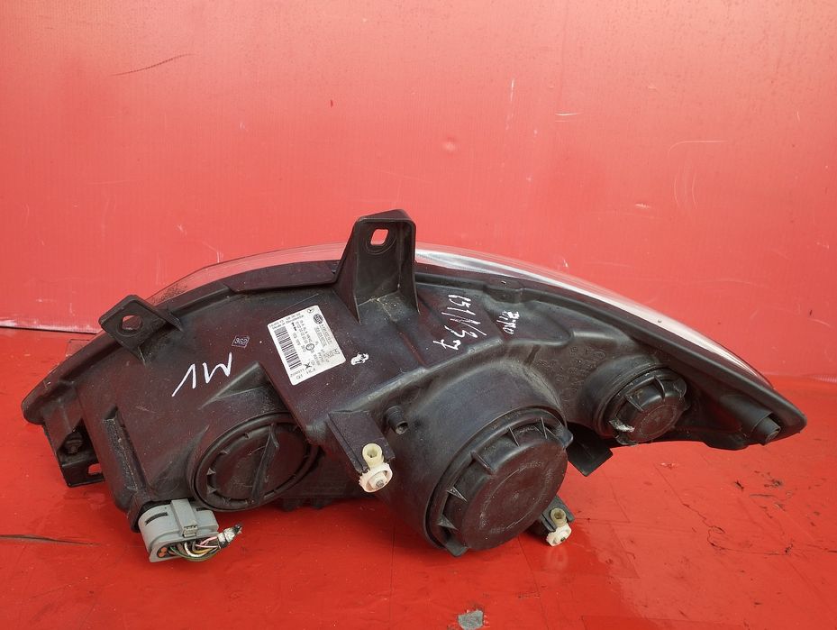 Фара права Віто 637 Фари Mercedes Vito W639 Вито 639 правая фары