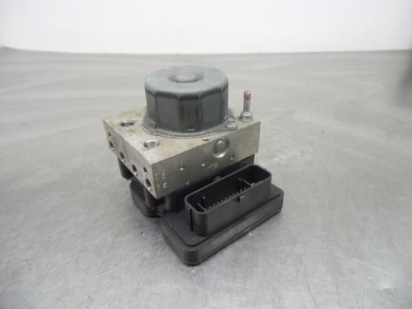 ABS TOYOTA Auris Hatchback (_E18_)