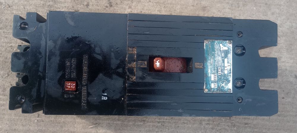 Расцепитель теплової независимый  440 вольт 50 герц 160 ампер