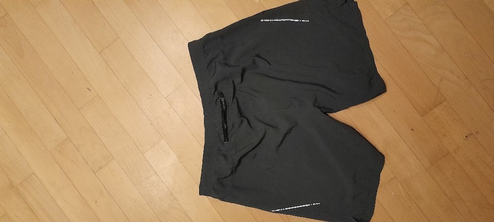 бігові шорти Asics Core 7"