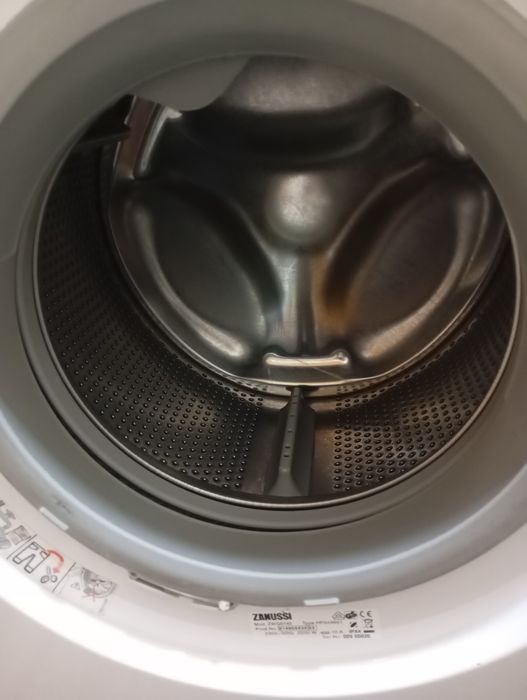 Терміново робоча велика пральна машина Zanussi ZWG 5145 пралка