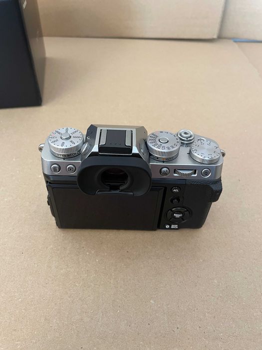 Fujifilm X-T5 Bezlusterkowiec Silver Komplet Gwarancja Promocja !