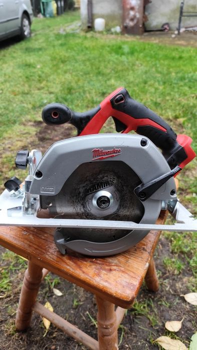 Pilarka tarczowa millwuake 2630-20