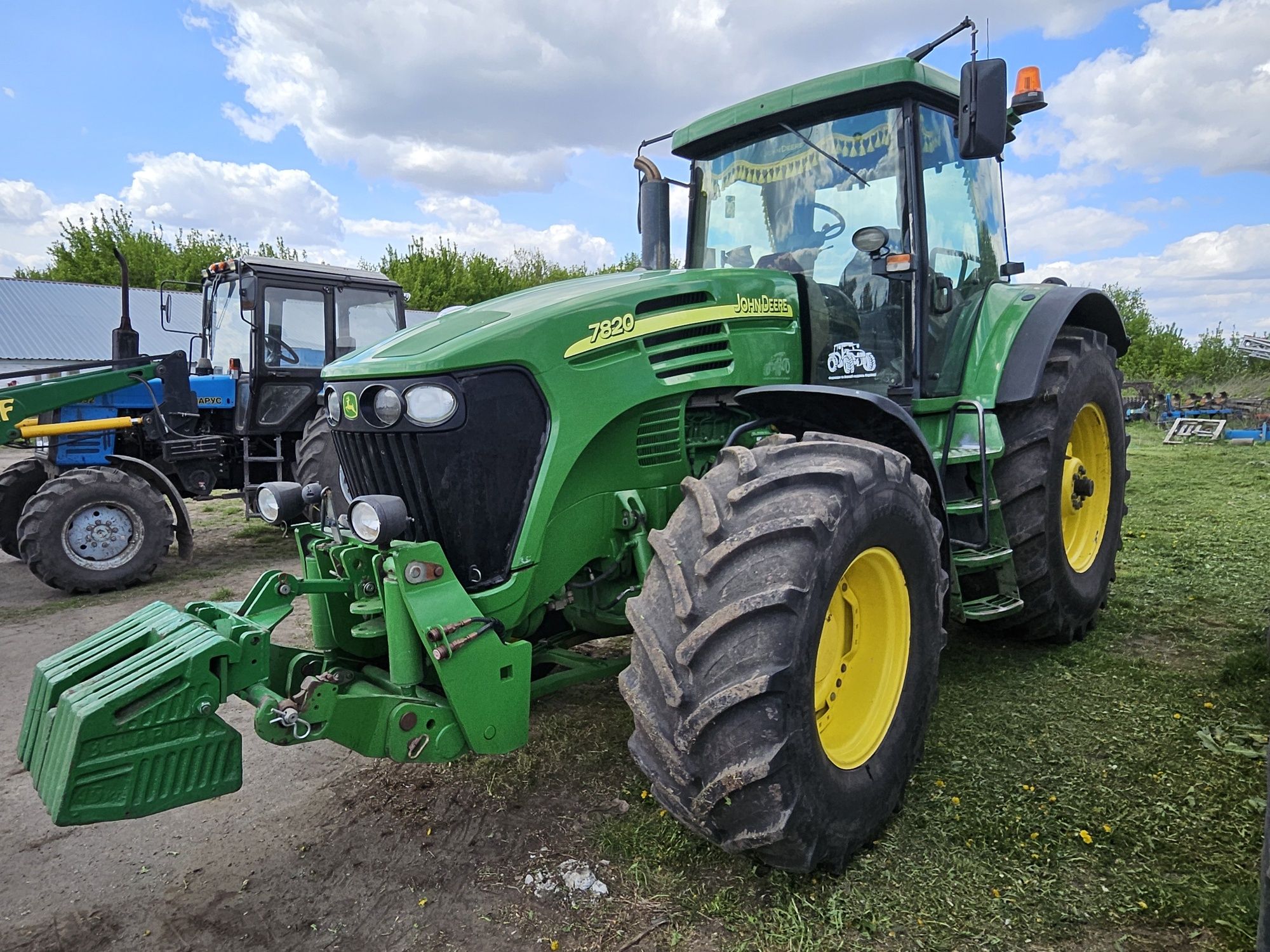 Трактор john deere 7820
