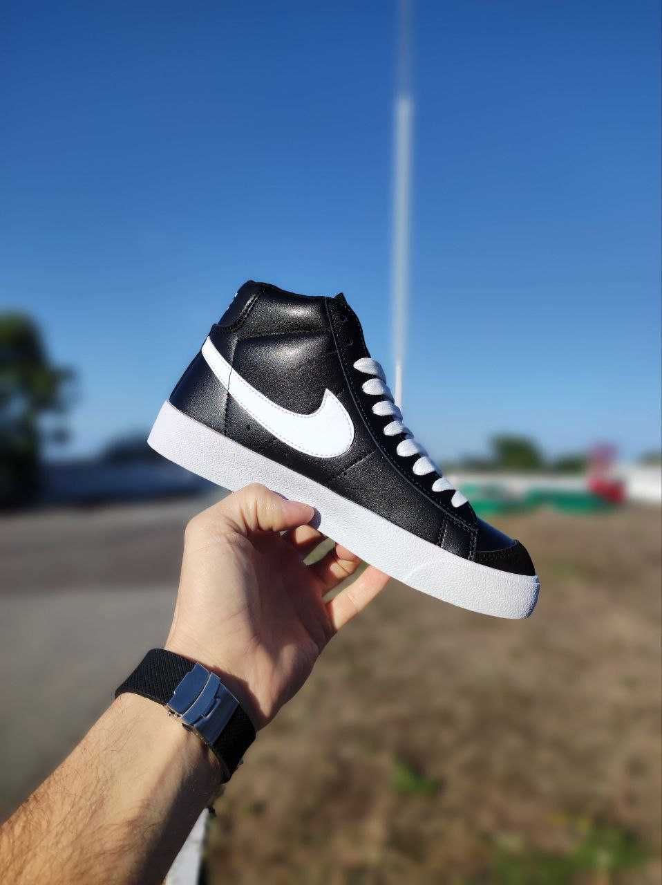 Чоловічі кросівки Nike Blazer чорний з білим 6008 ЗНИЖКА