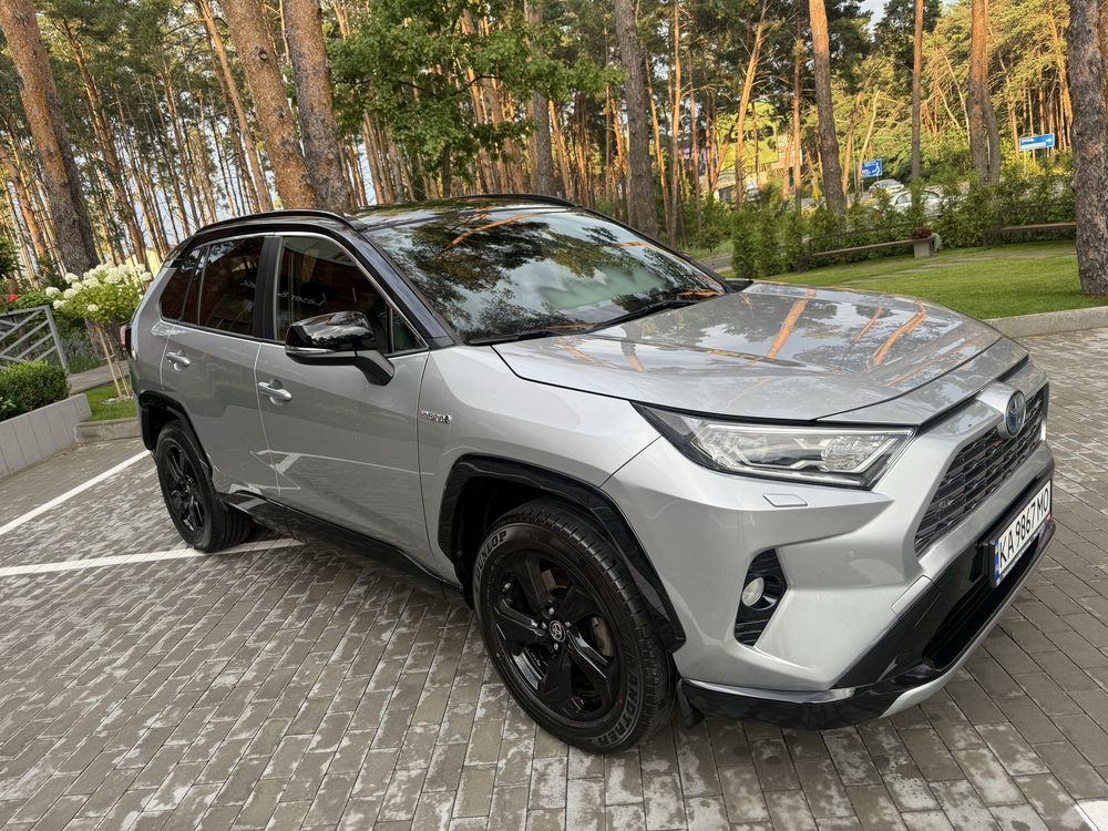 Toyota Rav4 Hybrid Повний привід Style