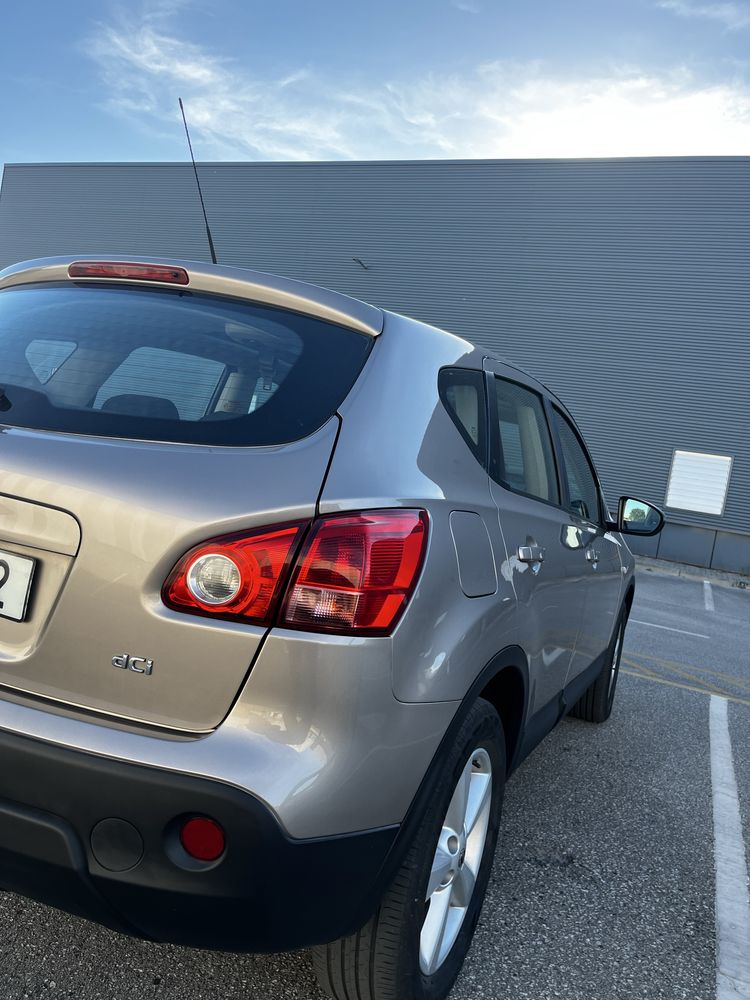 Nissan qashqai 2008 full extras