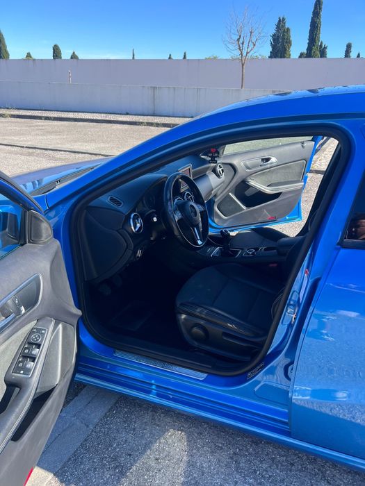 Mercedes Benz A180