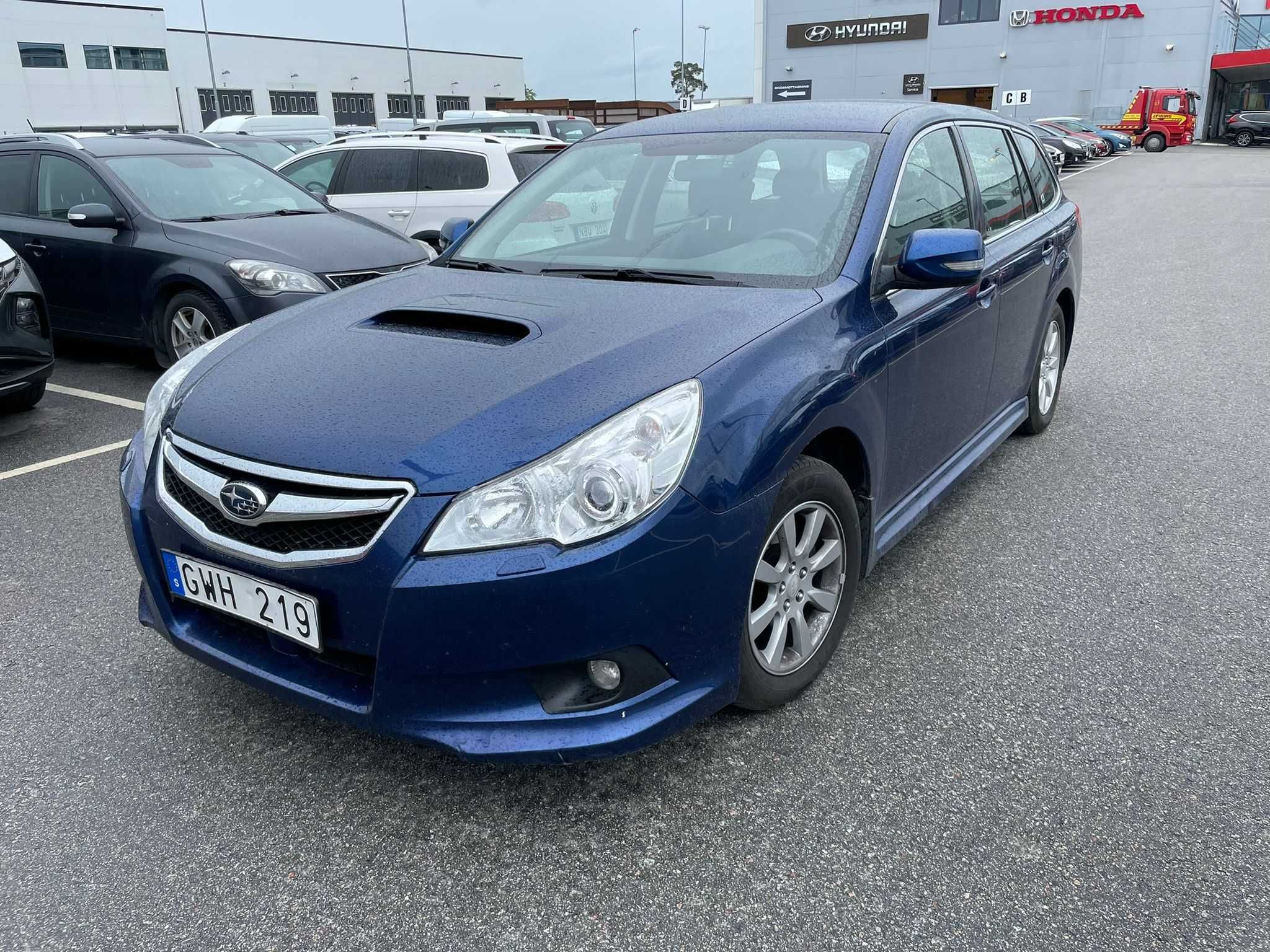 Subaru Legacy Wagon 2.0 D, 2010 год. полный привод.