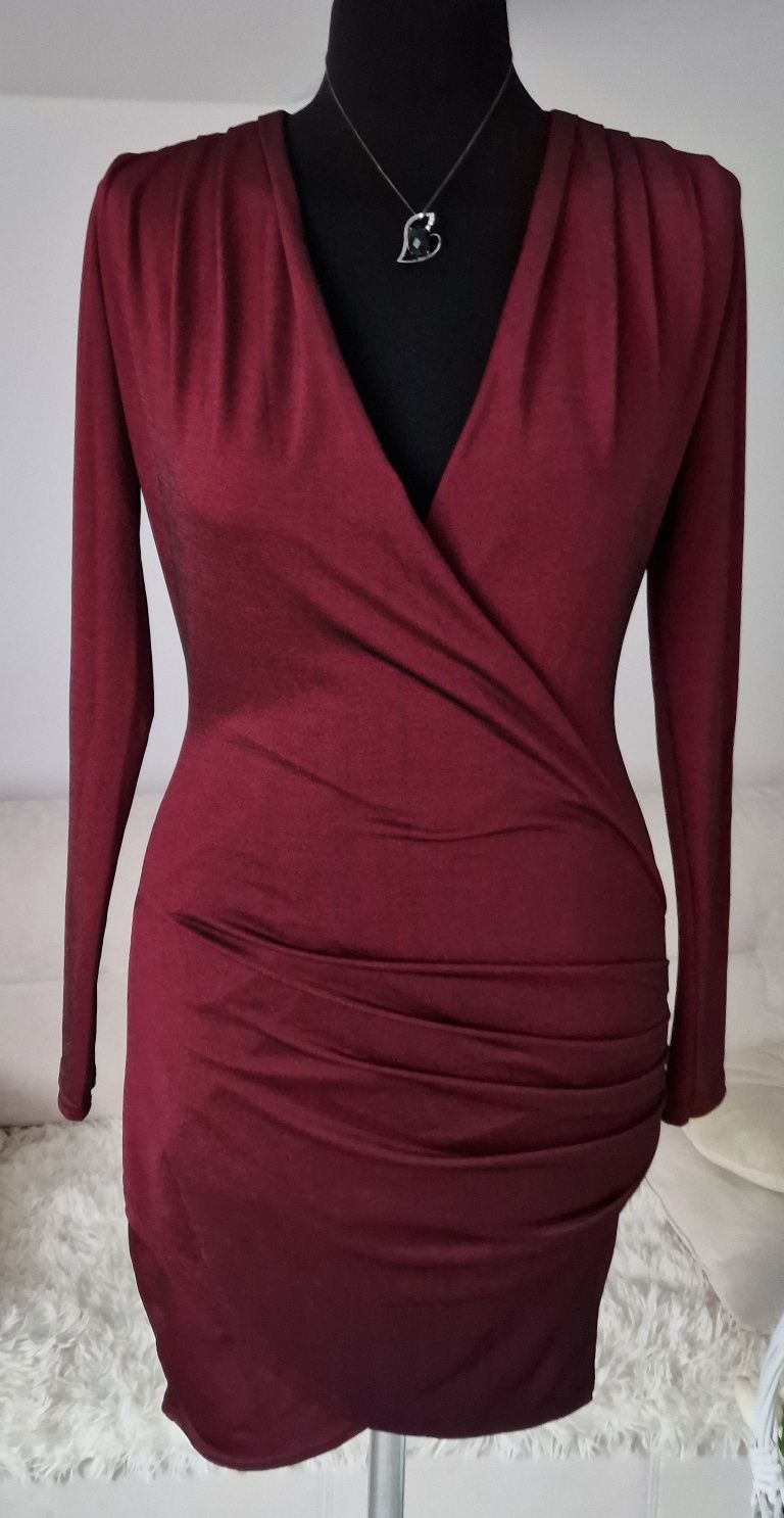Sukienka bordo"Boohoo".