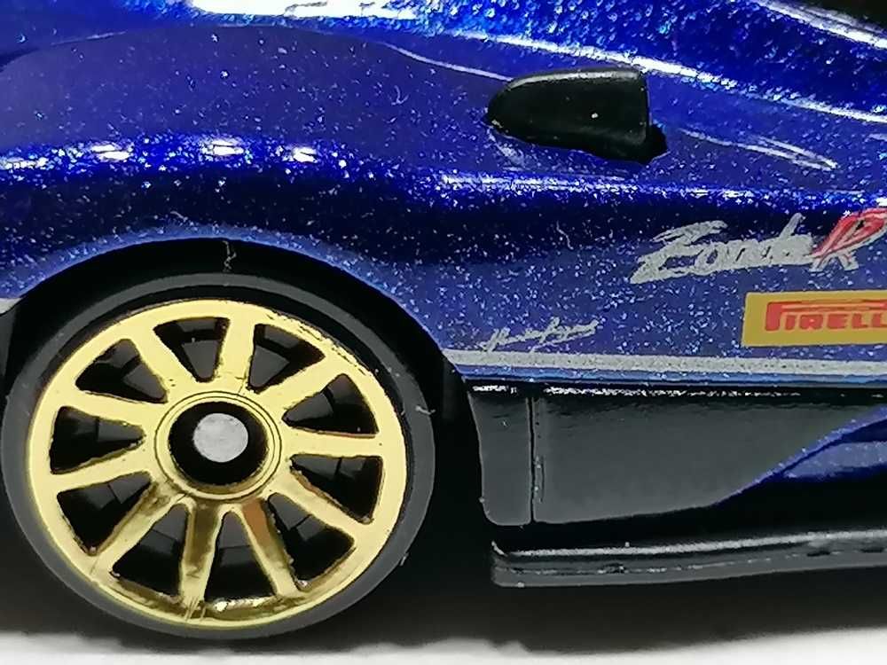 Hot Wheels Pagani Zonda R