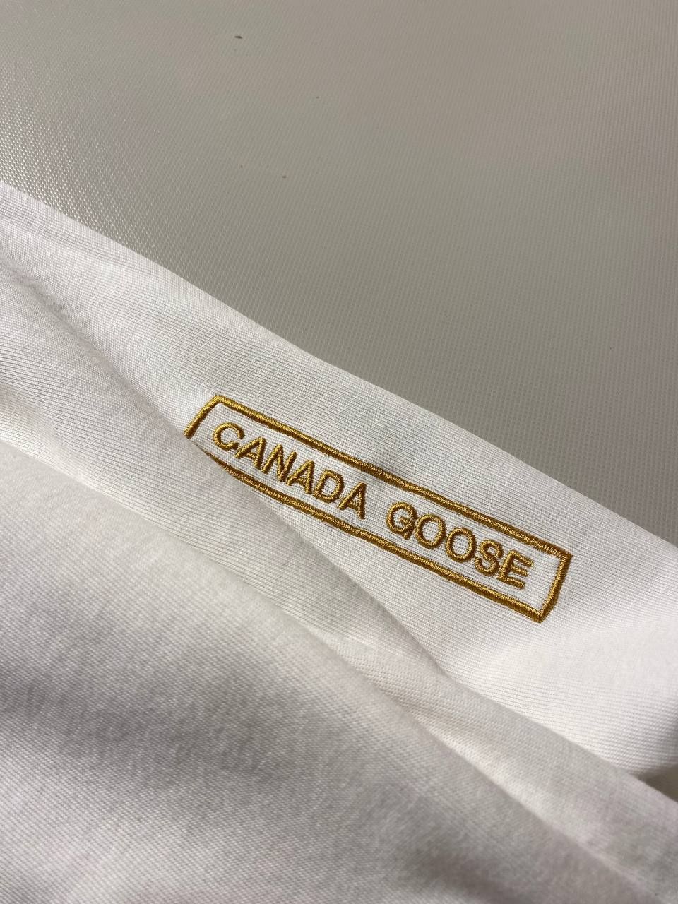 Canada Goose світшот
