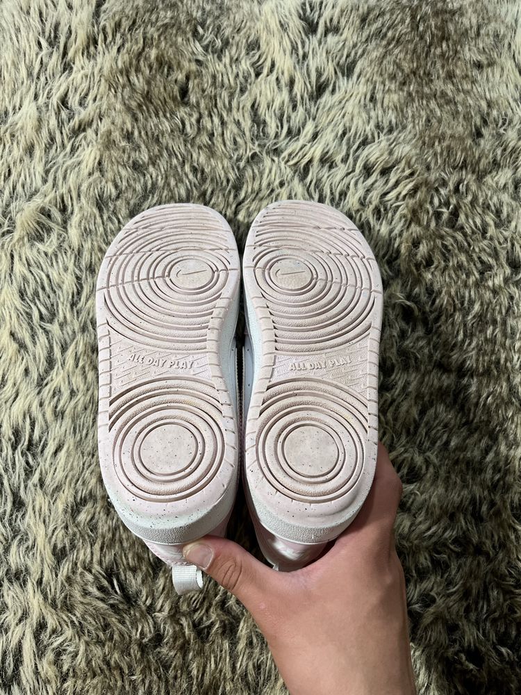 Кросівки Nike Court Borough