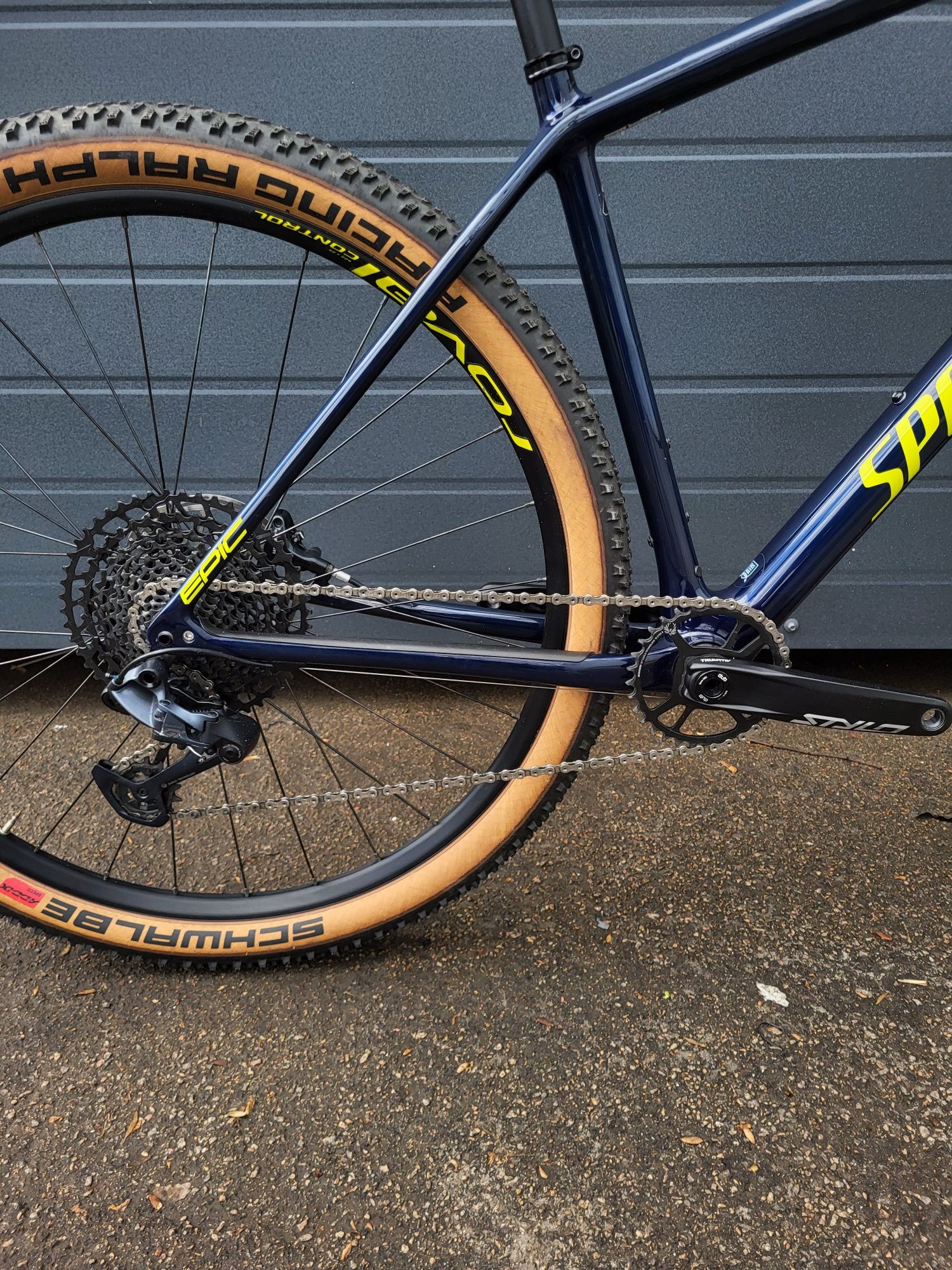 Велосипед карбоновий Specialized Epic