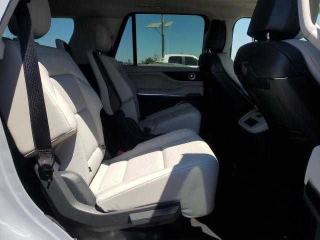 2025 Lincoln Navigator