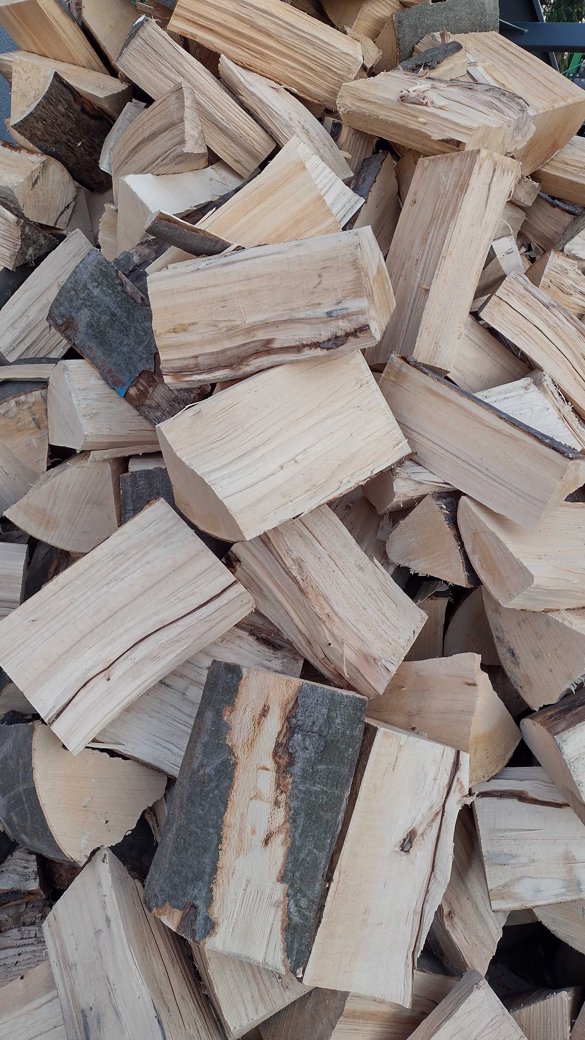 Drewno kominkowe- BUK- sezonowany, wysokiej jakości