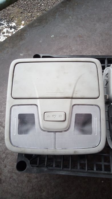 Плафон підсвітка салону подсветка салона Hyundai IX35 10-18