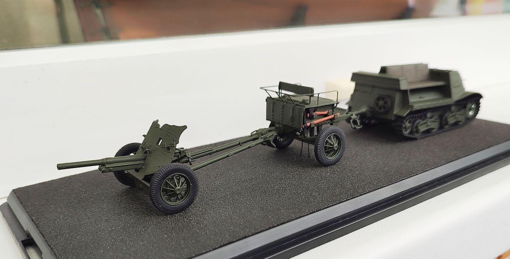 Т-20"Комсомолець" + арт/передок 52-Р + гармата 53К. 1939рік. 1:43