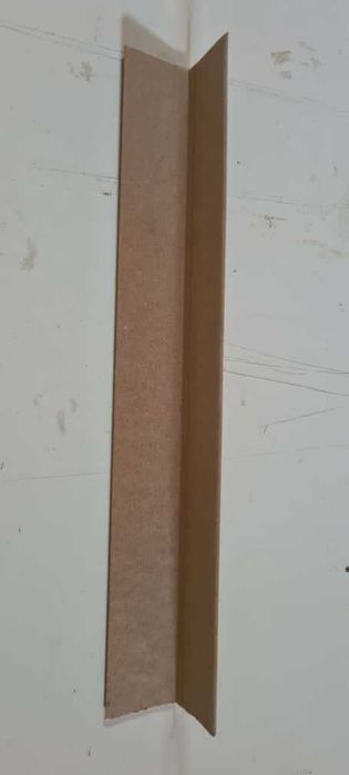 Kątownik z tektury twardej 35x35x2x1500