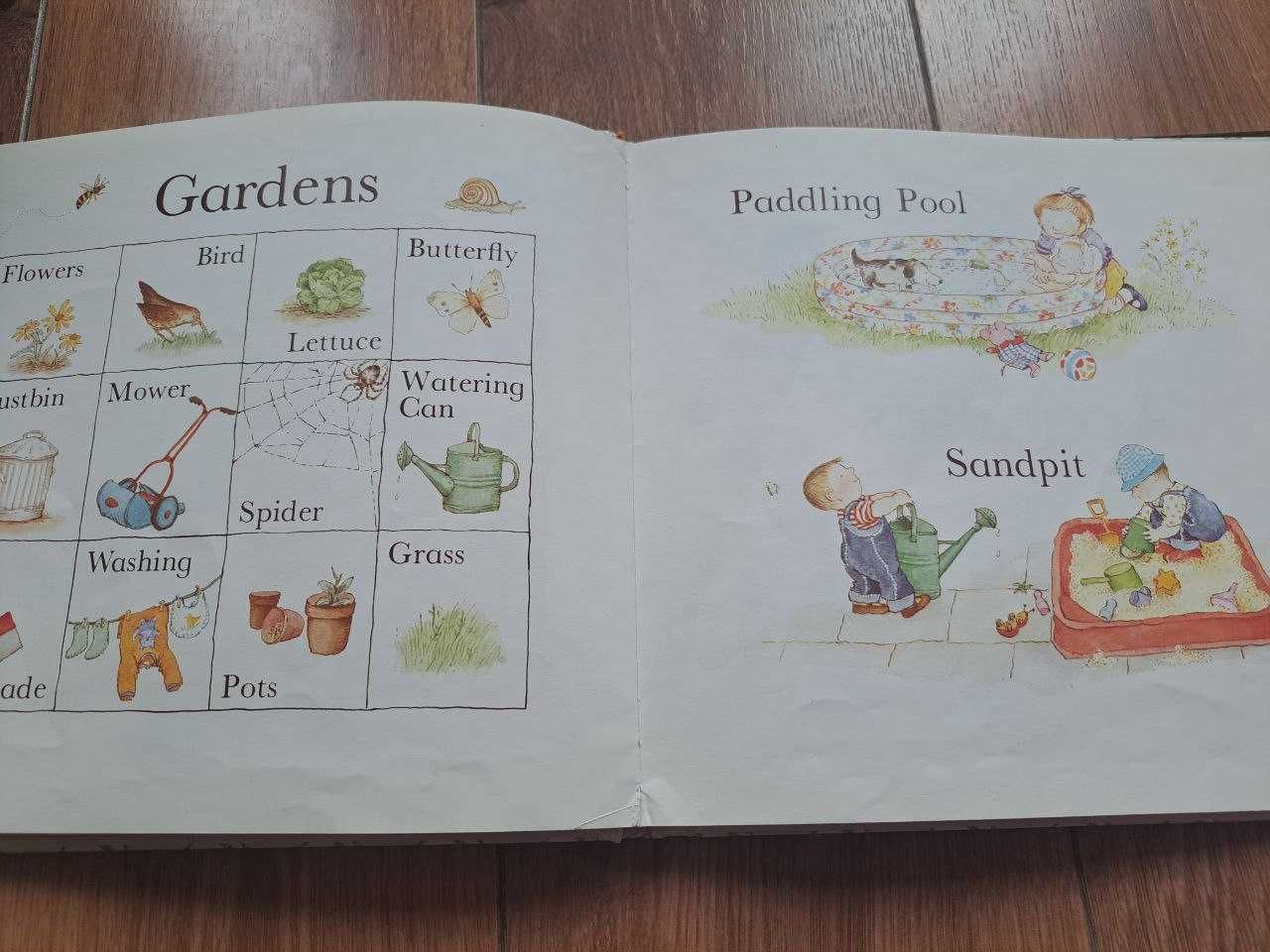 The Baby's Catalogue. Janet Ahlberg, Allan Ahlberg(in Eng/po angielsku