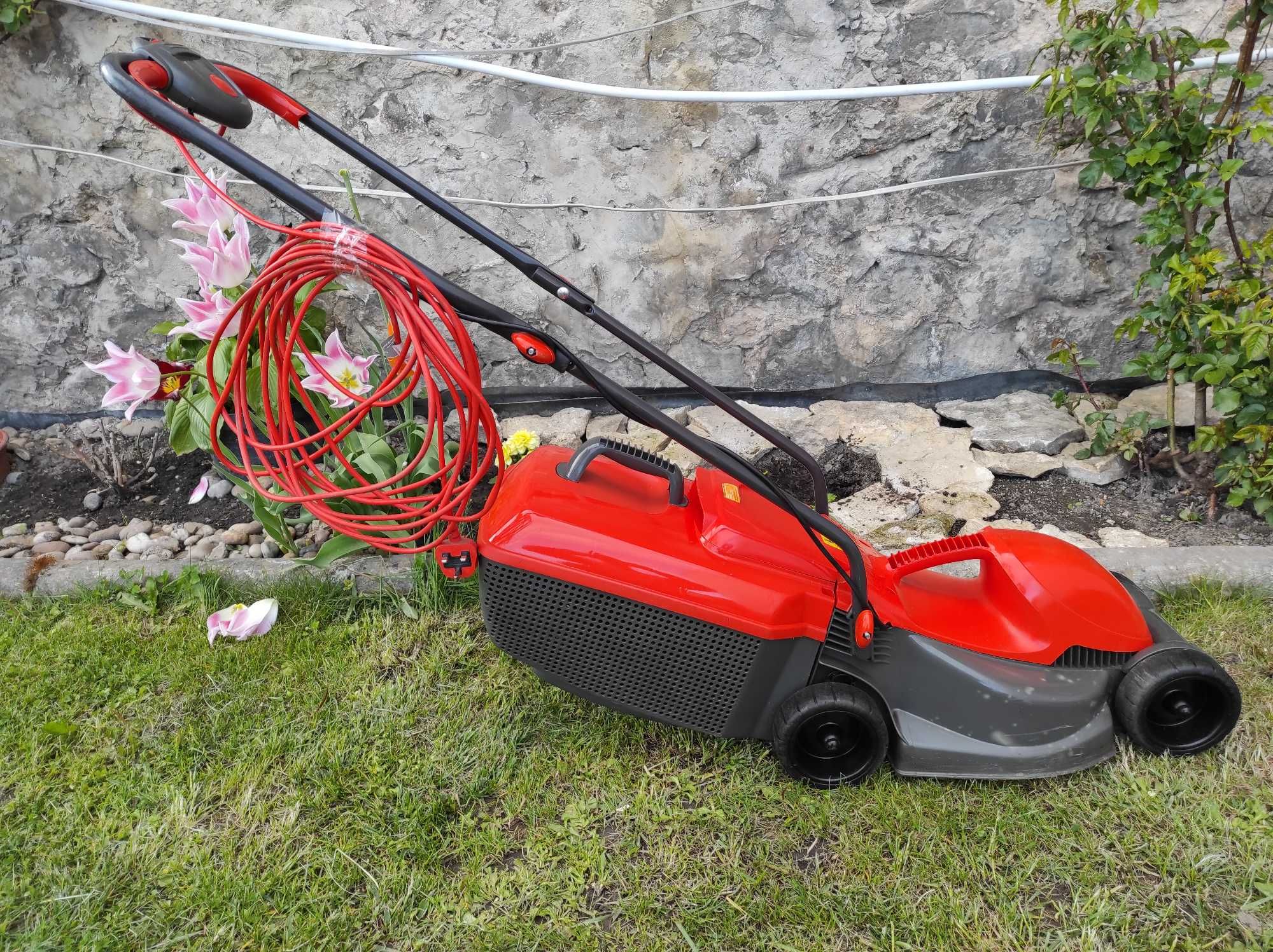 Kosiarka Flymo Rollermo 1000 W, Husqvarna RE320 na kółkach