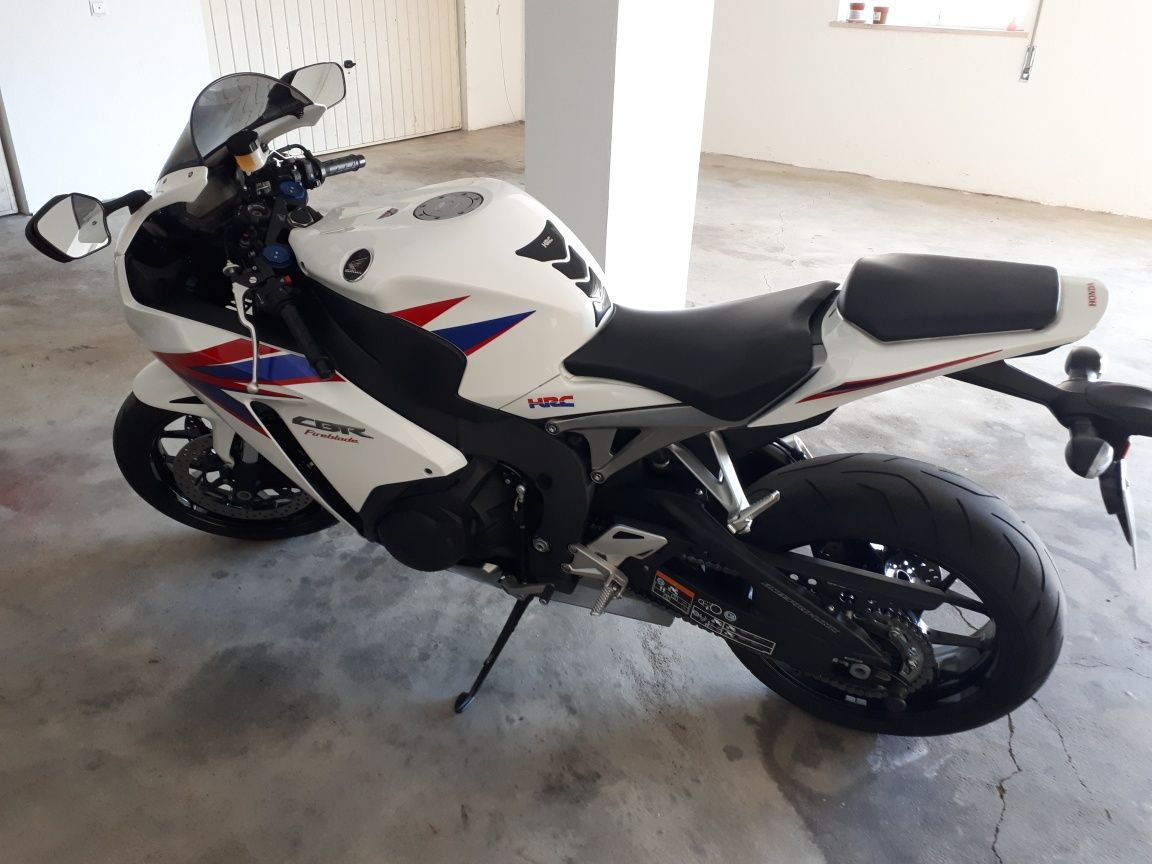 Honda CBR 1000rr HRC Fireblade (ABS) de 2012 (só 2940 km's)