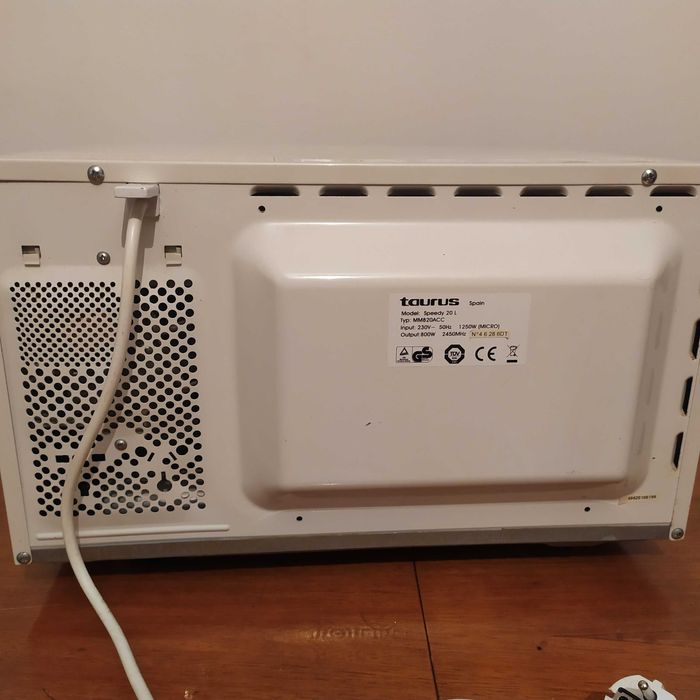 Microondas Taurus Speedy 20litros