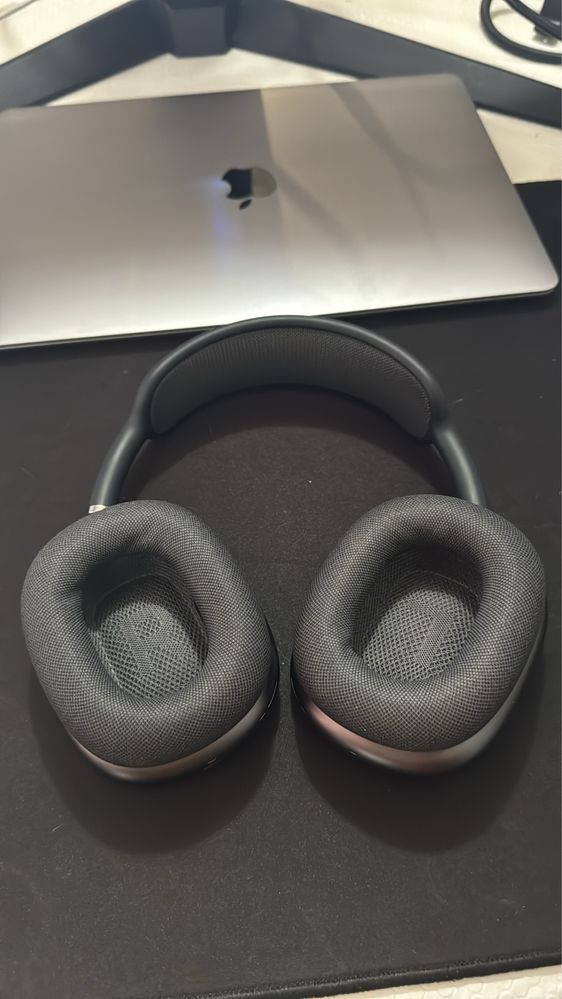 Airpods max (comprados há 1 mês atrás) c/fatura