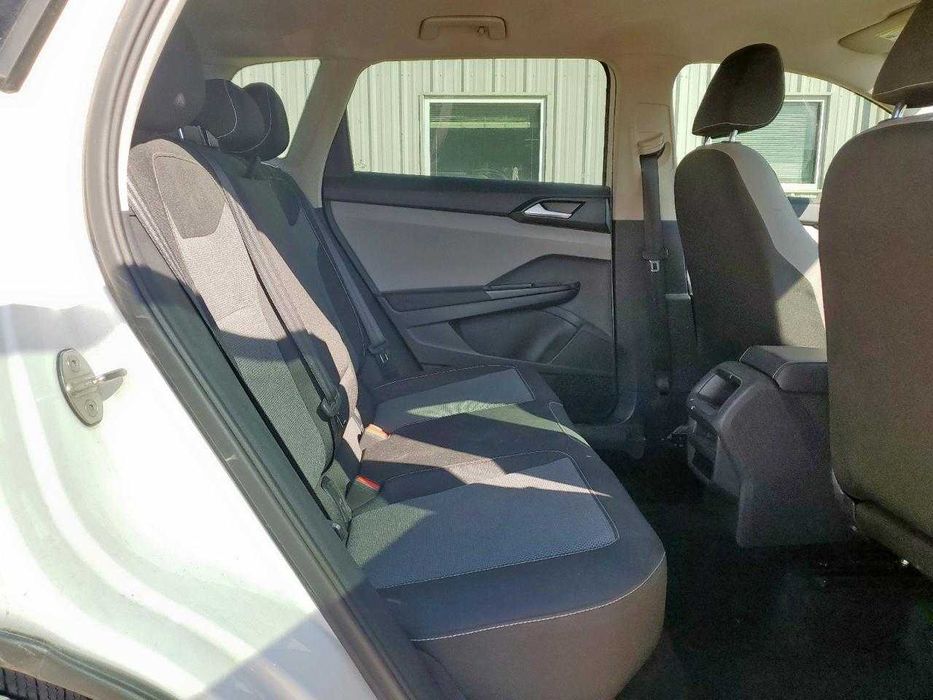 Volkswagen Taos S 2023