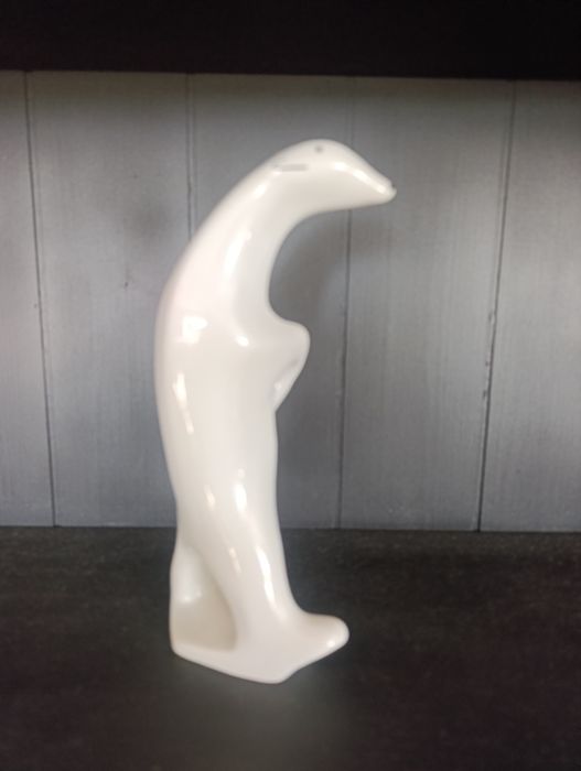 Niedźwiedź polarny porcelana Ćmielów lata 60