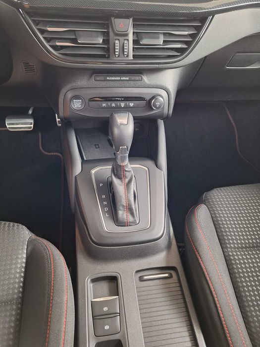 Ford Focus 1.0 EcoBoost MHEV ST-Line Aut.