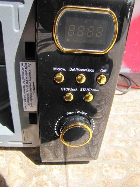 Kuchenka mikrofalowa retro 20L z grillem mikrofalówka Klarstein 800W