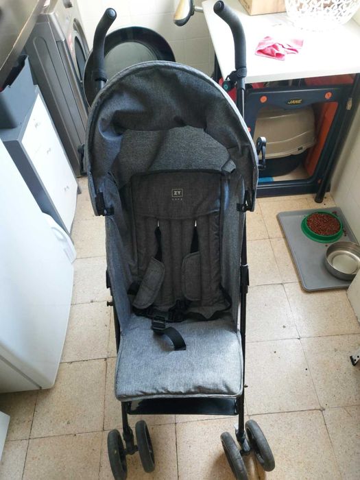 Carrinho bebé bengala Zippy Safe com protecção para a chuva