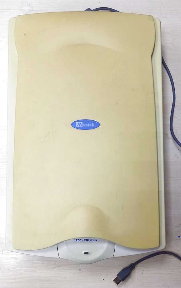 Cканер MUSTEK 1200 USB Plus. Б/в (без зарядного шнура 12В)