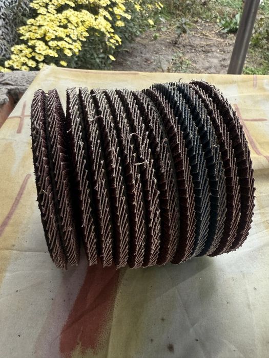 Круг лепестковый плоский 125х22.2 мм P60 Т29 Свитязь