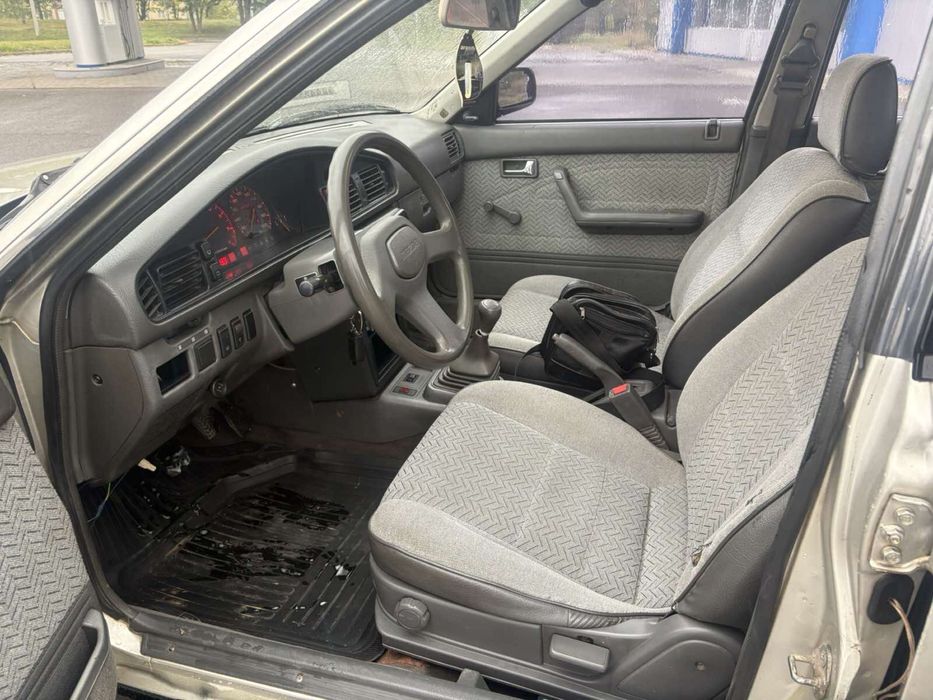 Продам мазду 626